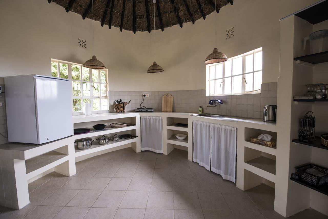 Nyati Hill Cottages ไนโรบี ภายนอก รูปภาพ